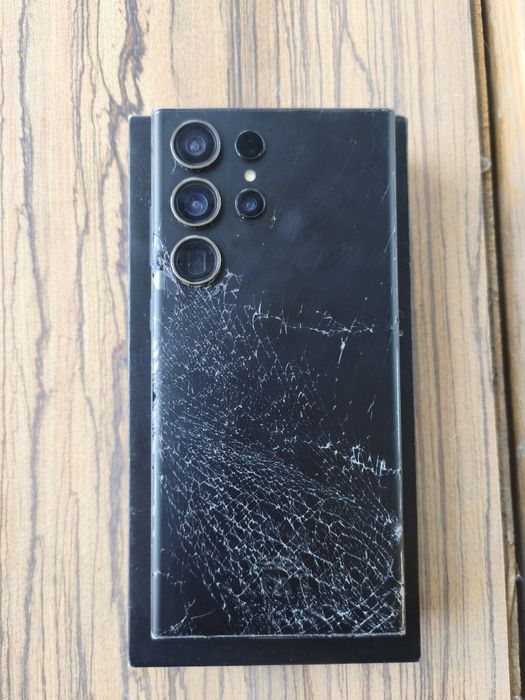 S23 Ultra 256GB за части