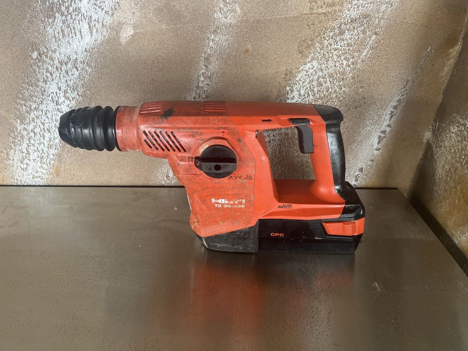 Hilti te 30 an 2021 pret 600 RON