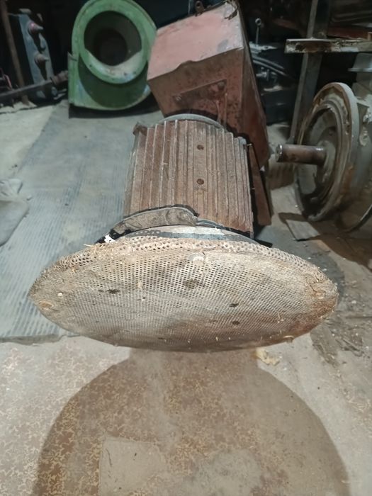 Зернодробилка самодельная