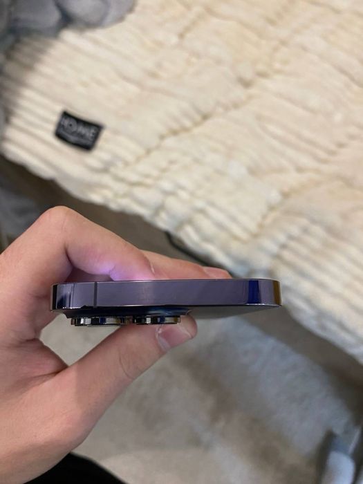 Продам Айфон 14 про 256