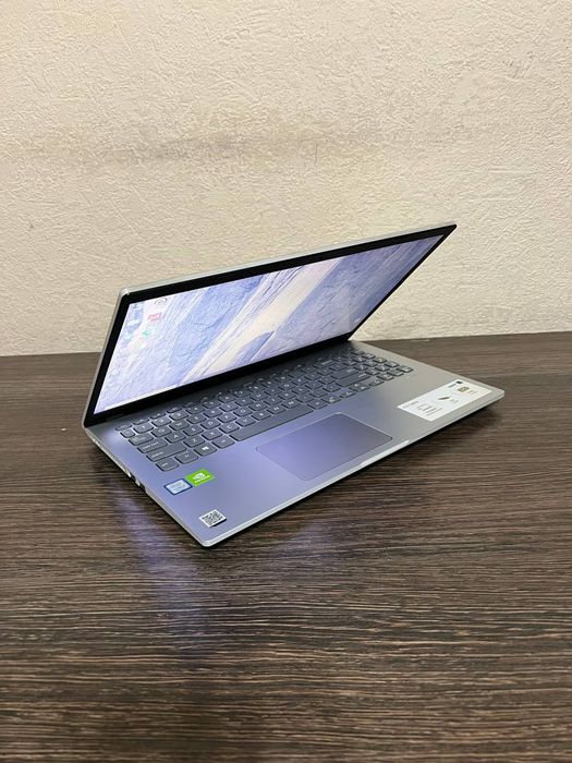 Продам отличный ноутбук Asus Vivo Book