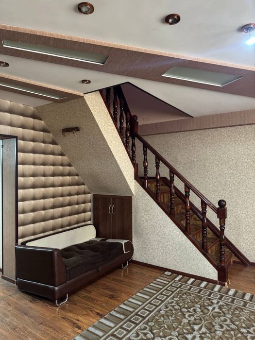 Kvartira Yakkasaroy orientir Piramit tower