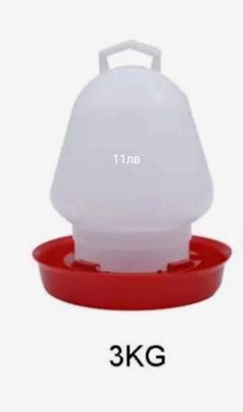 Продавам поилки и хранилки за пилета,кокошки и д-р.