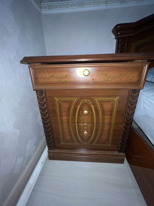 Тумбочки продаются торг сроочноо писать на ватсап!!!