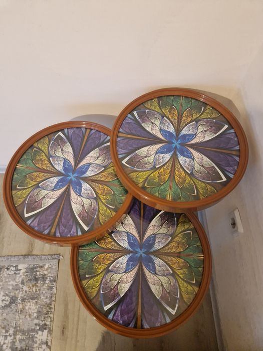 Комплект помощни маси гр. Момчилград • OLX.bg