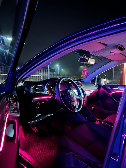 VOLKSWAGEN Golf 2010 — imagine 5