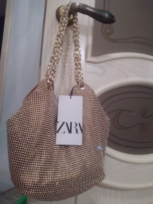 Сумочка красивая от ZARA