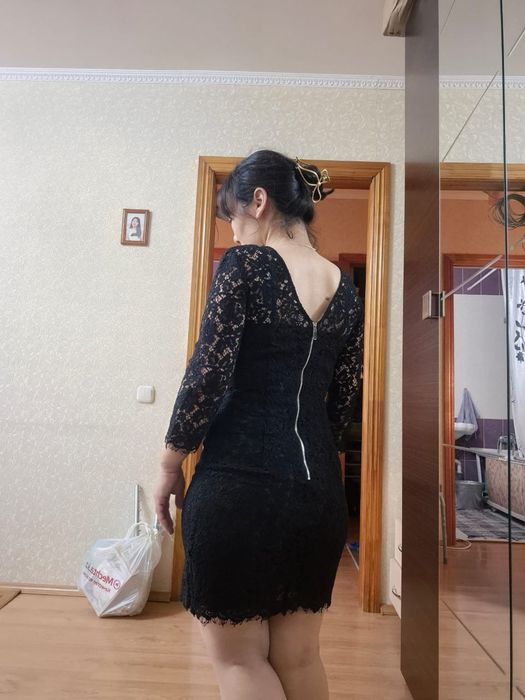 Продам платья вечерние