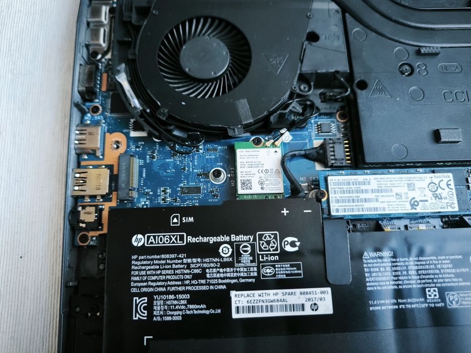 Laptop HP Zbook 17 G3 Monitor Cadou