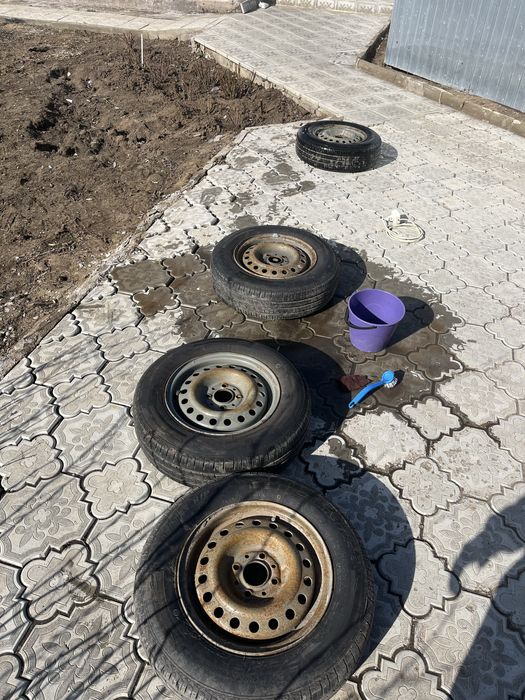 Резина новая 13 175/70