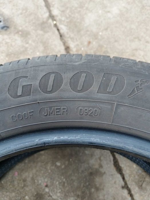 Vând anvelope vară Goodyear 205/55/16, DOT 2020