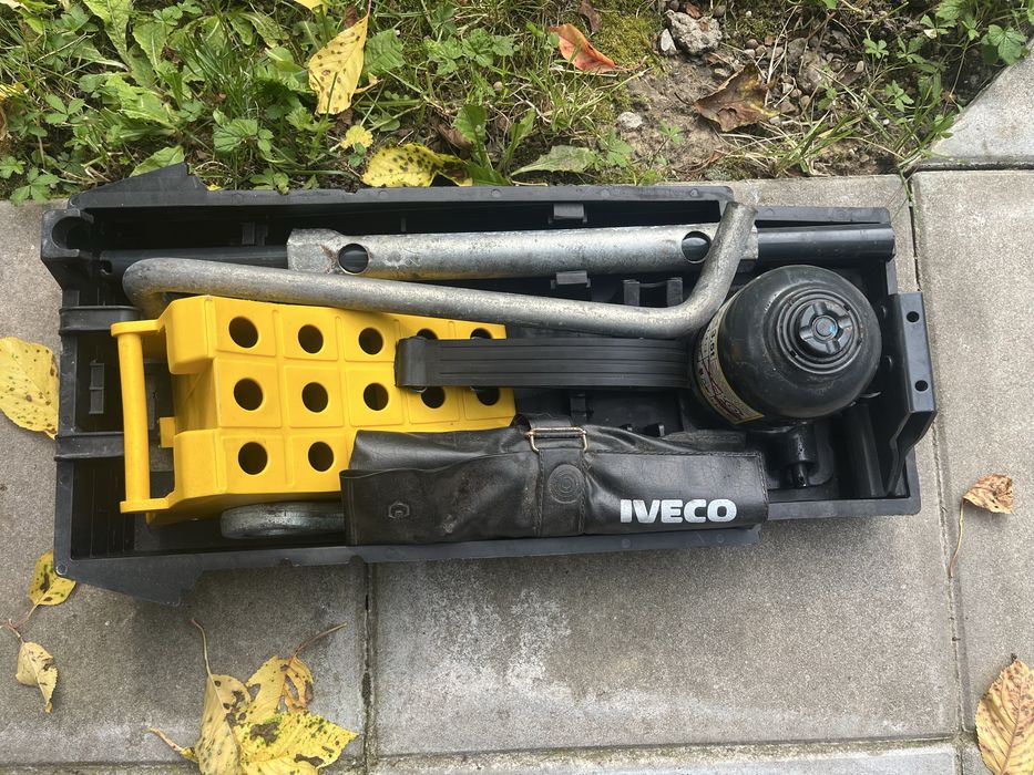 Авариен комплект ИВЕКО