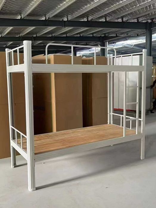 Двухъярусная кровать для детской комнаты