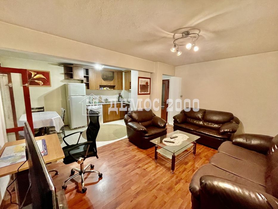 Дава се под наем Тристаен апартамент в Варна, Лятно кино Тракия - 89 кв.м за 550 € - Снимка #2