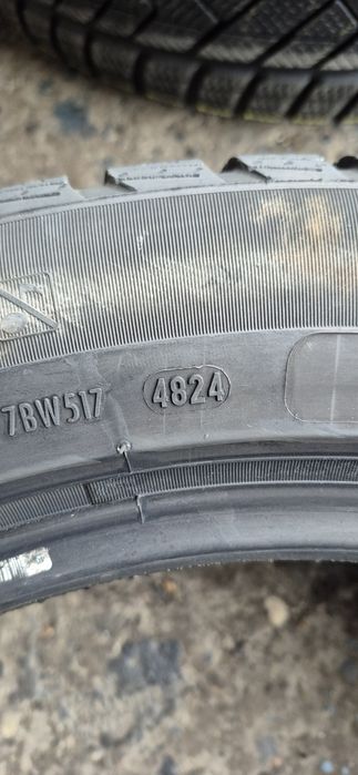 4 anvelope iarna RFT Pirelli,275/45/20.Pretul este pe bucata
