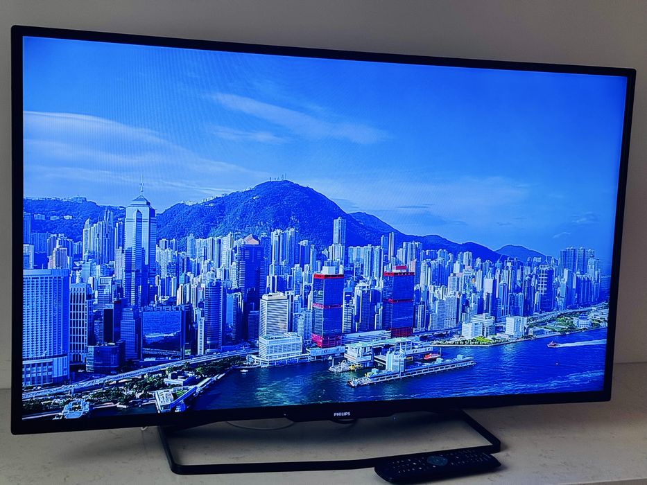 Philips 42 инча Smart LED телевизор - Full HD