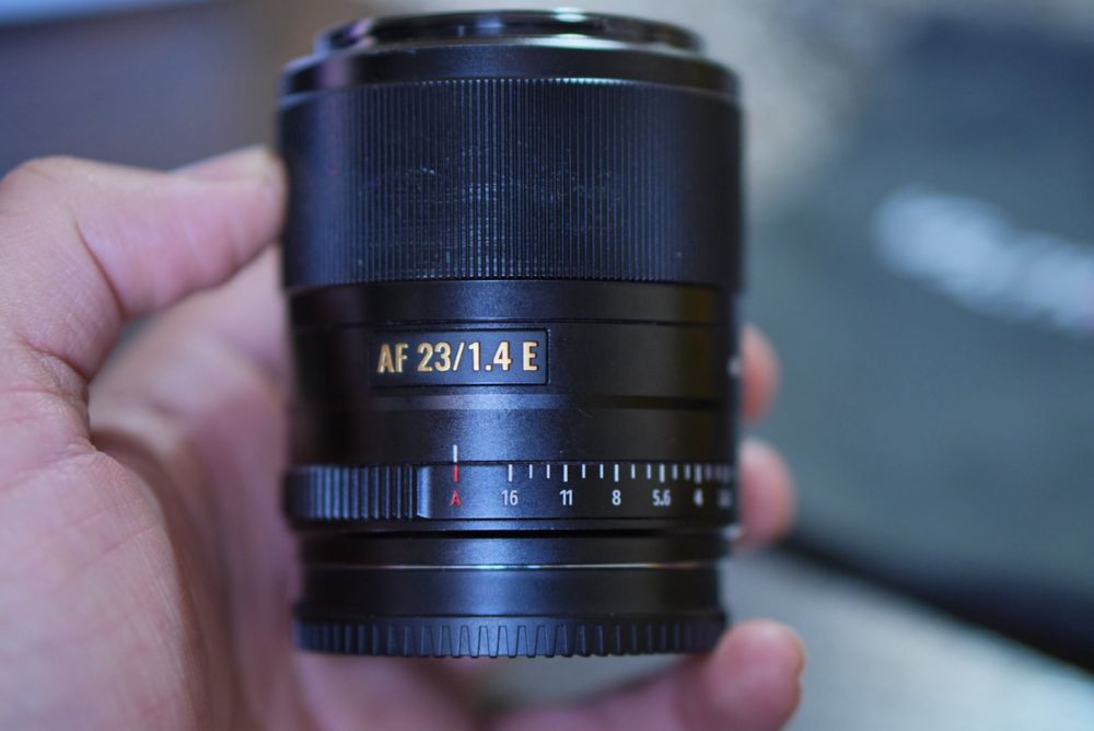 Viltrox AF 23 mm  f / 1.4 за Sony E ( APS-C )