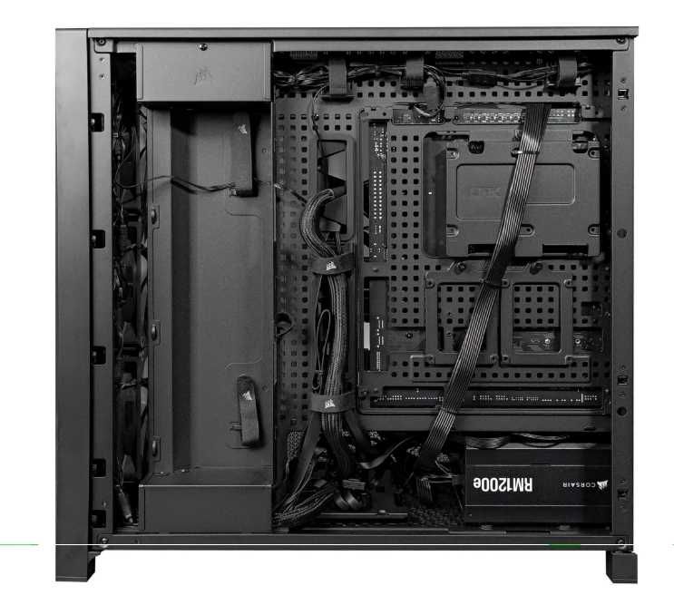 Sistem Gaming RTX 5090 + Ryzen 9 9900X3D 64GB DDR5 4TB Garantie 2 ani