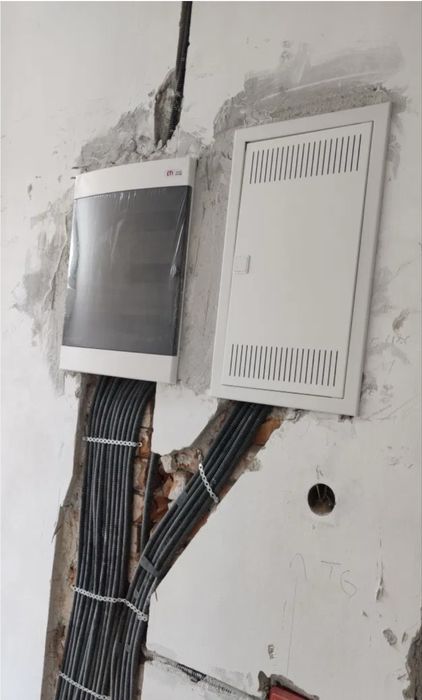 Electrician cu experienta de peste 15 anii