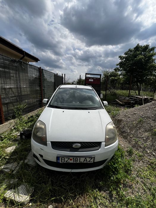 Vand Ford Fiesta an 2007,1.6 TDCI, acte valabile