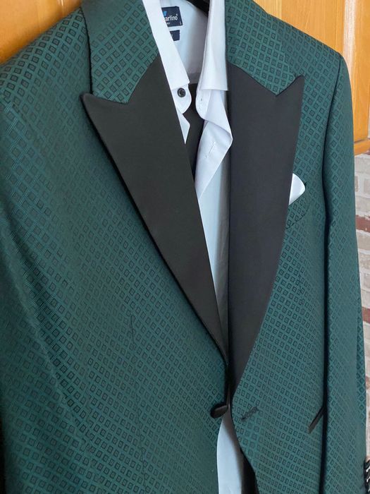 Vând sacou ceremonie