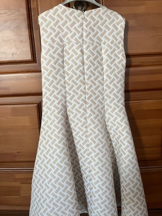 Красивое платье на девочку