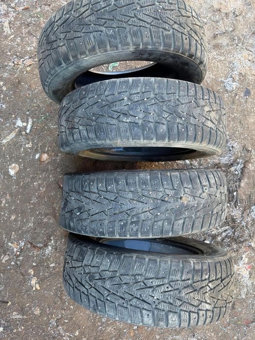 Продам зимнюю резину