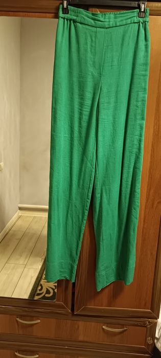 Женский костьюм ZARA