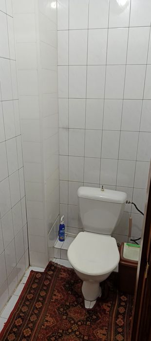 Gulobod chorsuda 2-3 qilinga 1etaj Xamma narsalari  bor Xamma sharoit