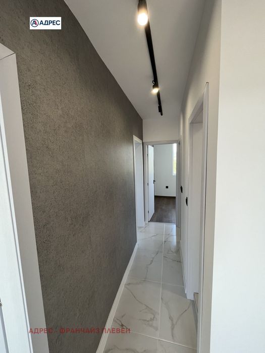 Продава се Тристаен апартамент в Ловеч, Младост - 78 кв.м за 955 €/кв.м - Снимка #6