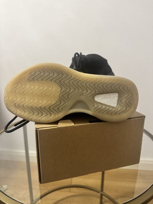 Adidas YZY noi, marime 38.