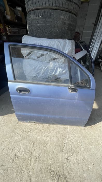 Продам двери на матиз/Daewoo Matiz