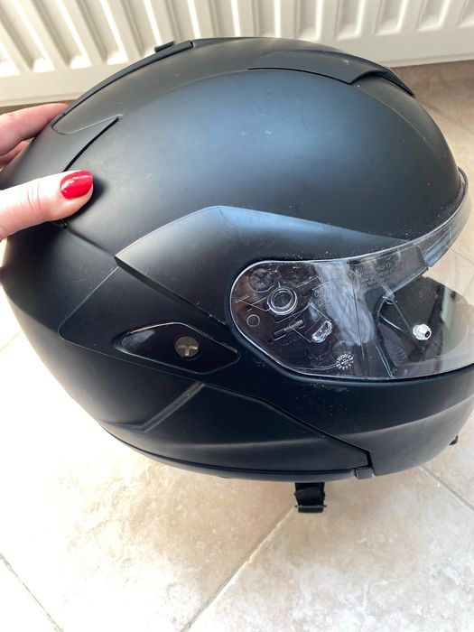 Каска HJC open face с включен блутут