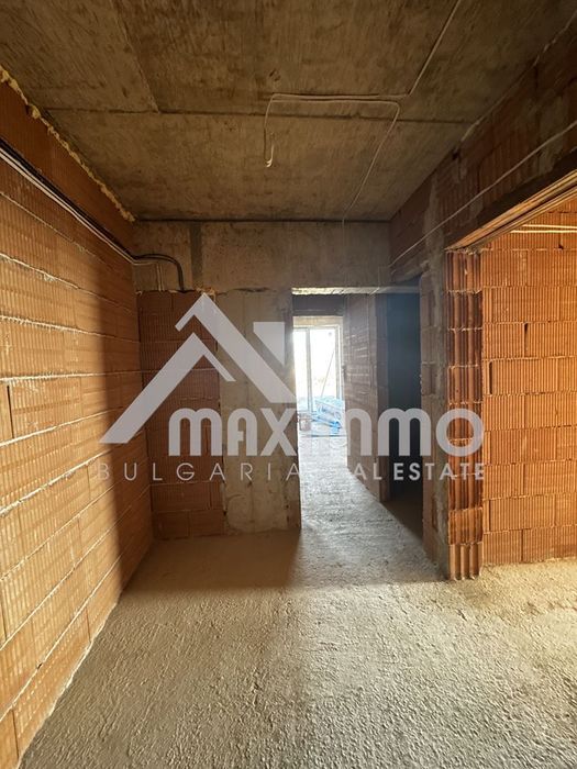 Продава се Тристаен апартамент в Варна, Цветен квартал - 110 кв.м за 714 €/кв.м - Снимка #6