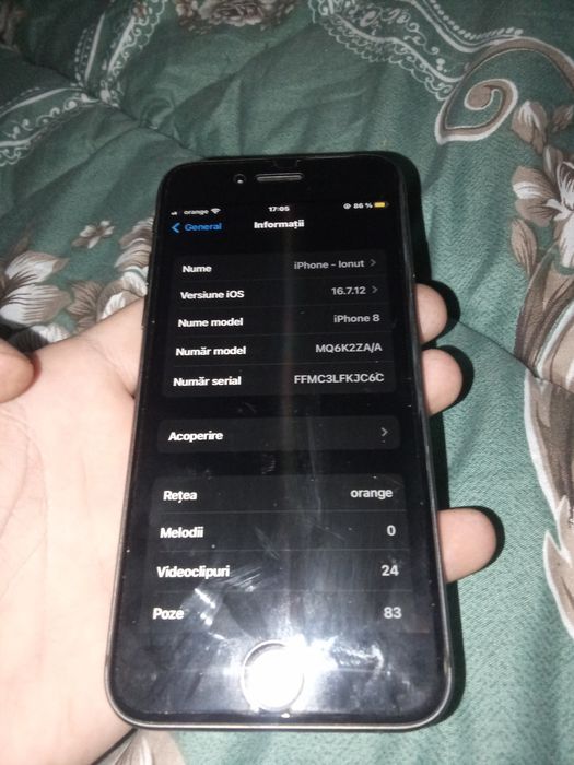 Vând iPhone 8 stare bună