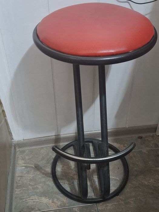 Продам мебель для салона