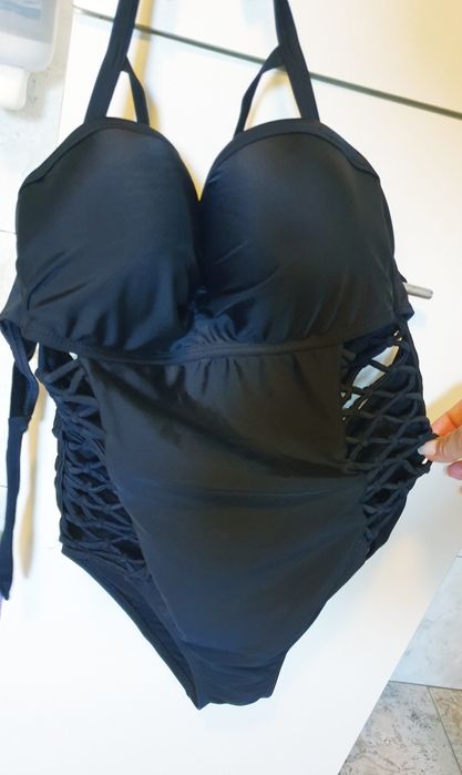 Costume baie intregi