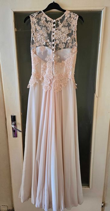 Официална рокля, размер М