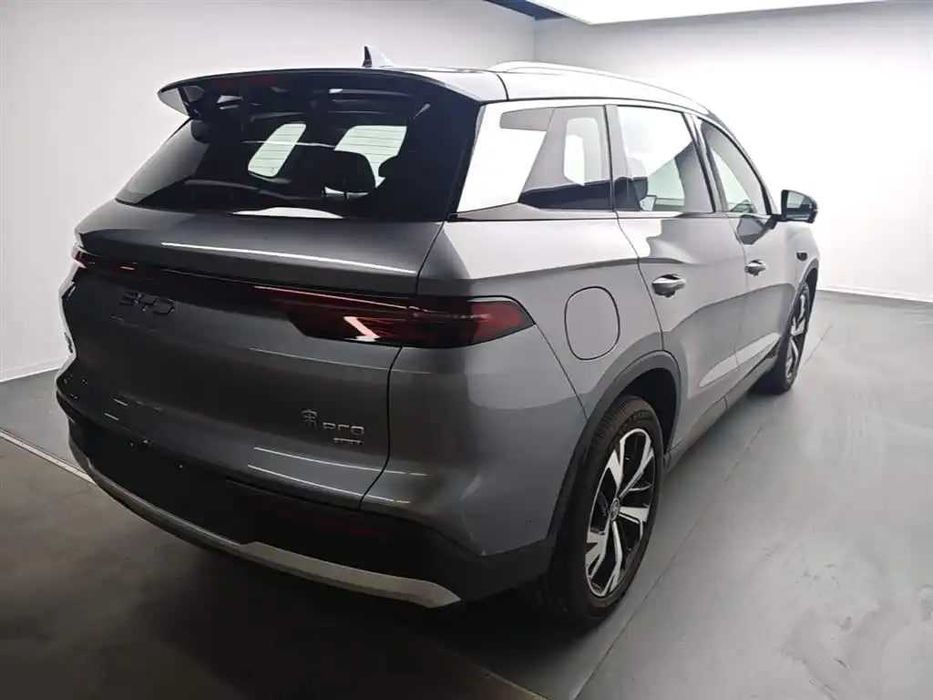 BYD Song Pro DM-i 71 km Flagship