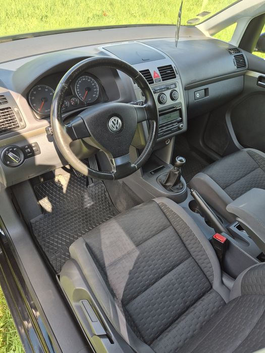 Volkswagen touran 1.4 tsi 140 cai 7 locuri an 2009 euro 5