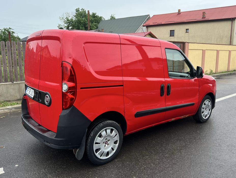 FIAT Doblo 1.3 MultiJet 90 CP Diesel - AUTOUTILITARA N1 - An fabricatie 2013