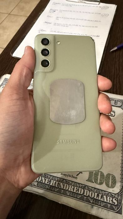 Продам s21 FE 128 gb