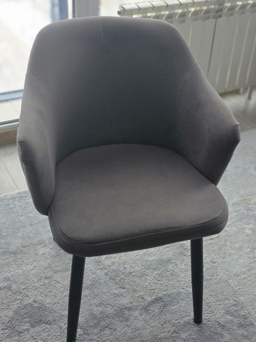 Продам стулья в отличном состоянии