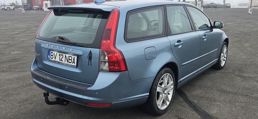 VOLVO V50 2009 — imagine 3