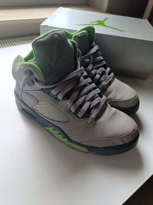 Vând Jordan 5 green bean