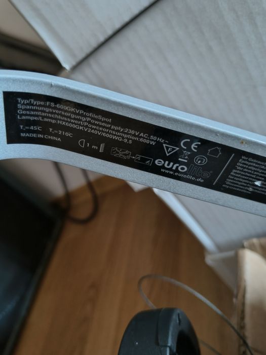 Proiector FS-600GKV    600w