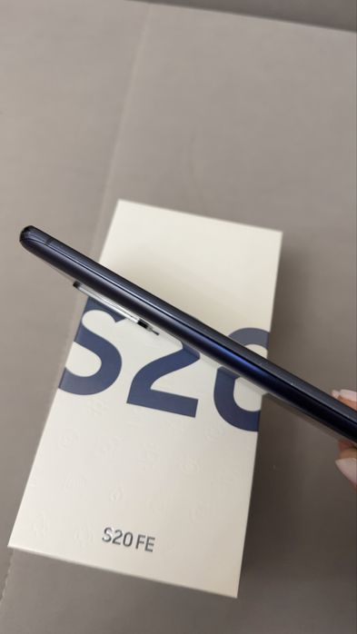 Samsung galaxy s20 FE