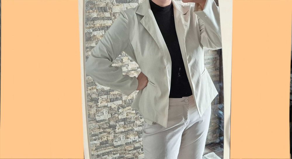 Costum pentru birou nude marimea L