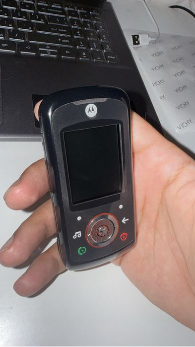 Продам Motorola  телефон новый