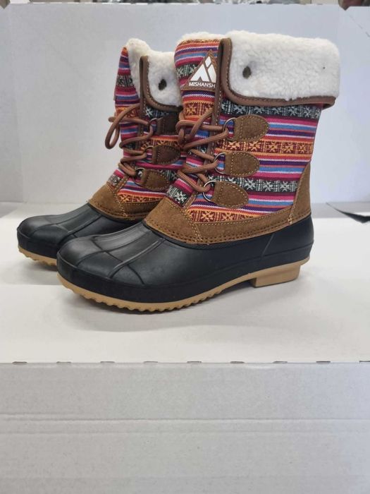 Дамски зимни обувки Многоцветен  Размери 36 37,39 40 .  * 15.00 евро